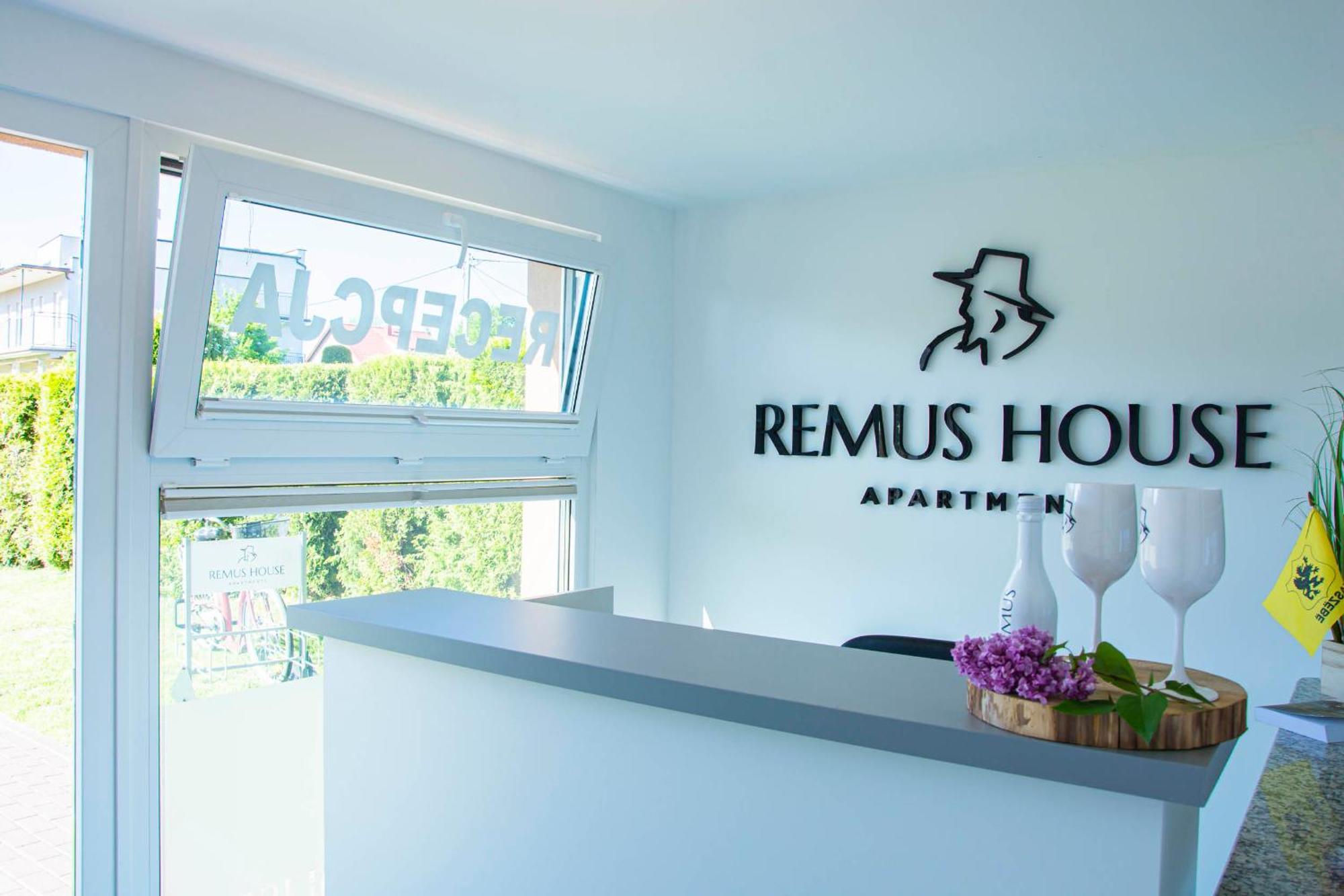 Remus House - Idealny Dla Par & Tylko 2-osobowe Pokoje, Dzieci Od 12 Lat, Bezplatny Parking Apartment