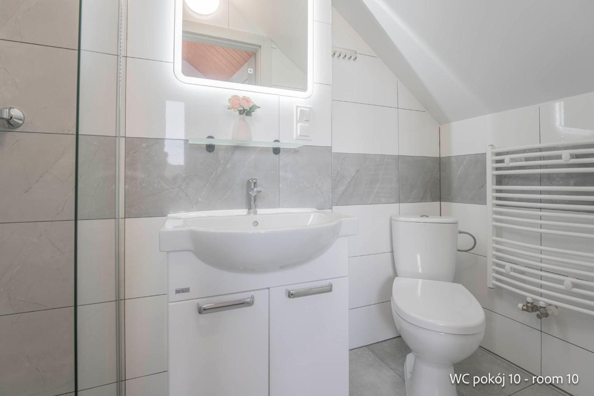 Remus House - Idealny Dla Par & Tylko 2-osobowe Pokoje, Dzieci Od 12 Lat, Bezplatny Parking * Jastrzebia Gora
