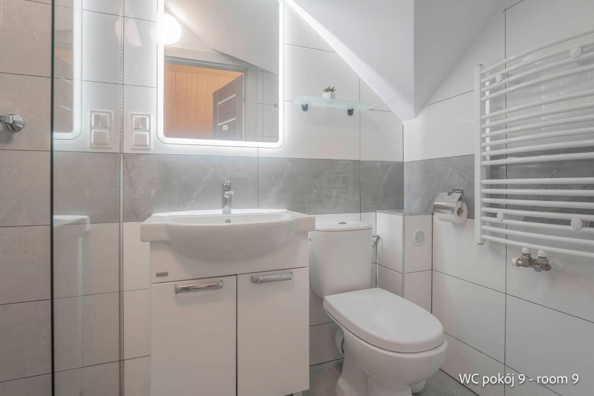 Remus House - Idealny Dla Par & Tylko 2-osobowe Pokoje, Dzieci Od 12 Lat, Bezplatny Parking *