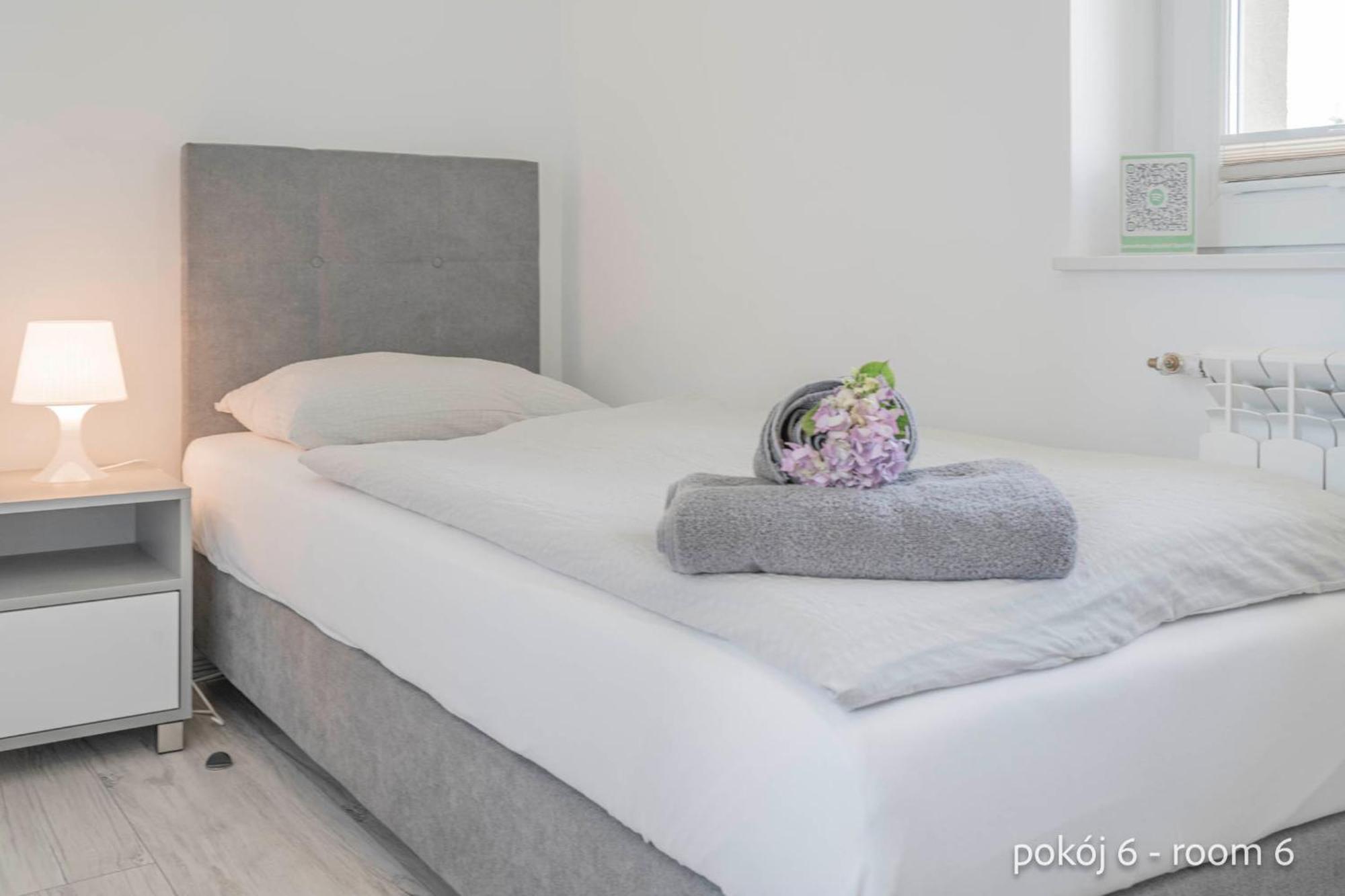 Remus House - Idealny Dla Par & Tylko 2-osobowe Pokoje, Dzieci Od 12 Lat, Bezplatny Parking Apartment